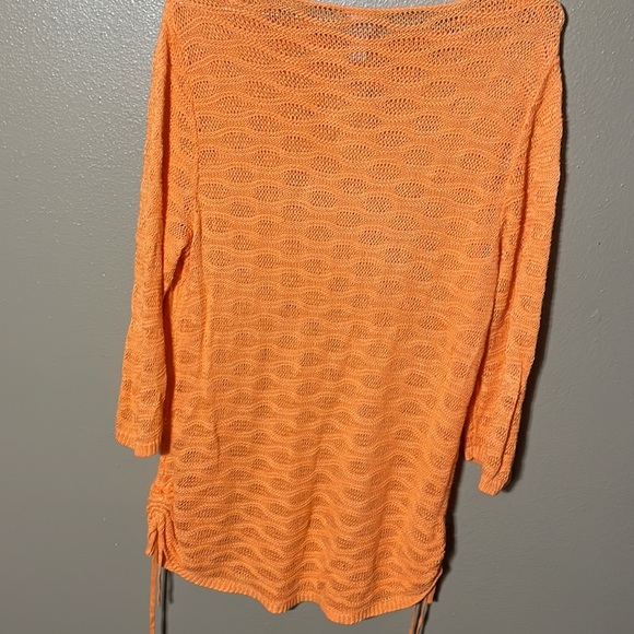 Chico’s - light orange wavy open weave 3/4 sleeve sweater w/ gathered tie sides - Picture 10 of 11
